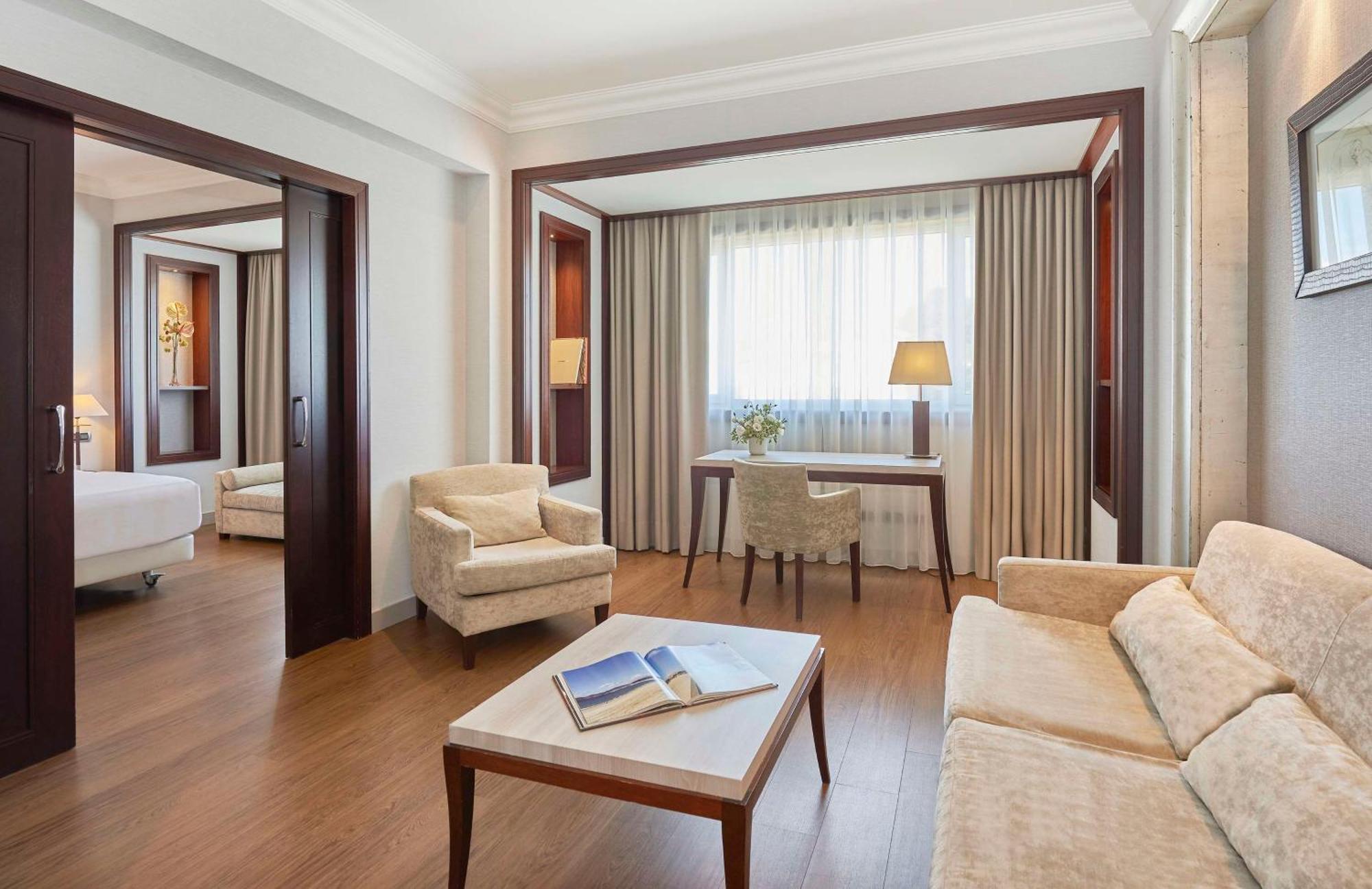 Nh Collection A Coruna Finisterre Exterior photo Suite